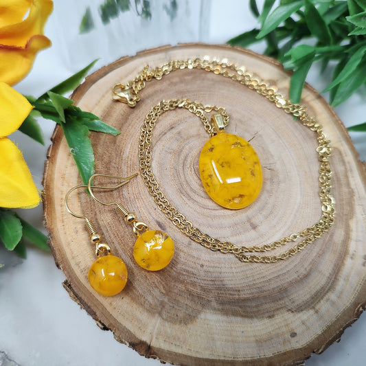 Marigold Yellow Fused Glass Gold Jewelry Set