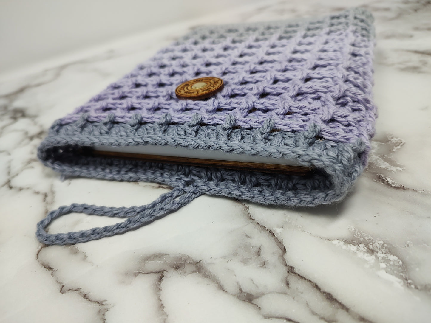 Vertical Purple to Gray Ombre Waffle Stitch Crochet Book Sleeve