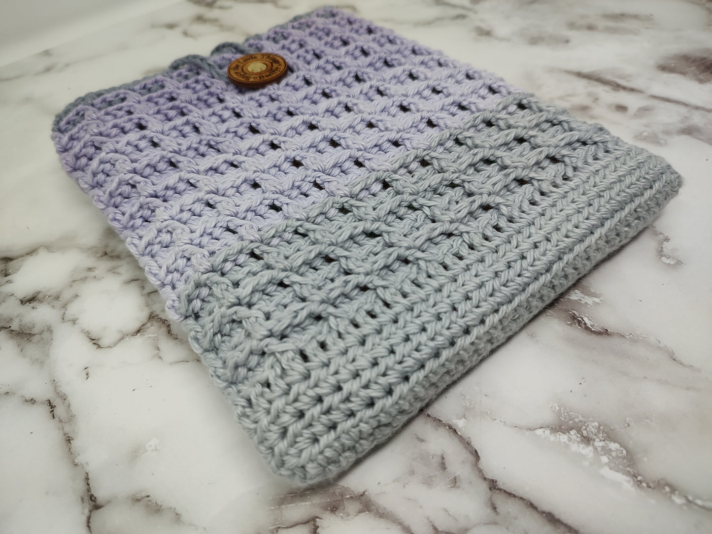 Vertical Purple to Gray Ombre Waffle Stitch Crochet Book Sleeve