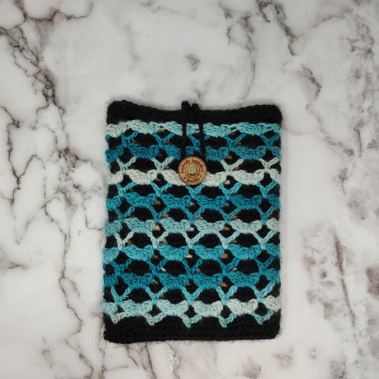 Vertical Blue and Black Shell Stitch Crochet Book Sleeve