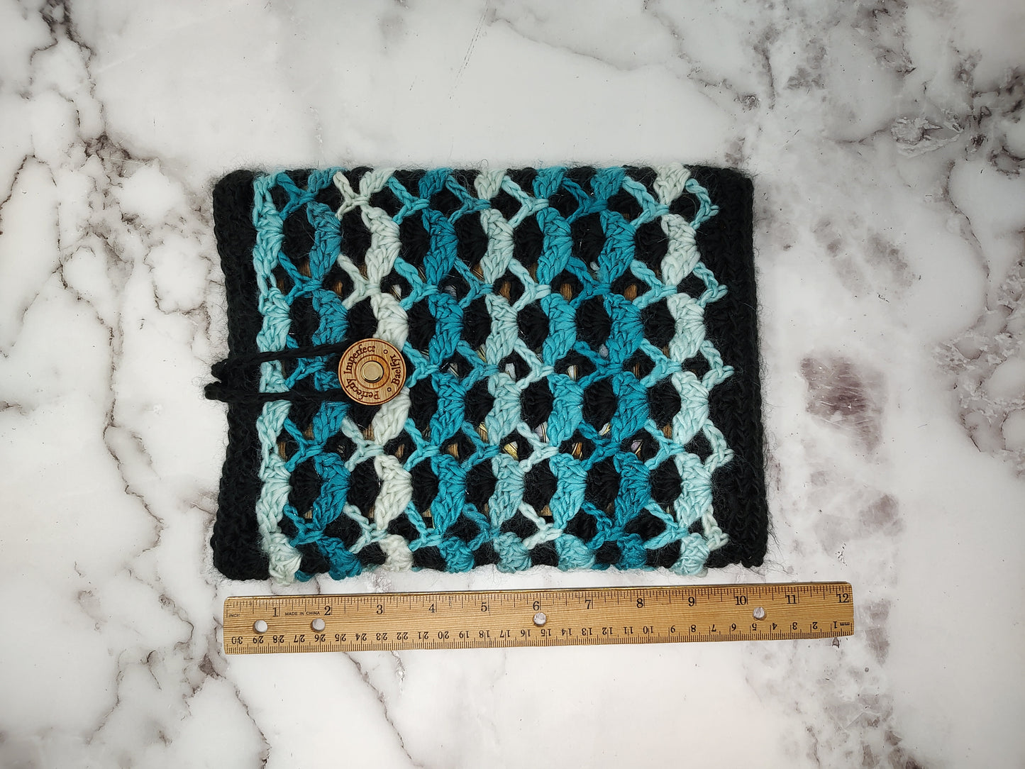 Vertical Blue and Black Shell Stitch Crochet Book Sleeve