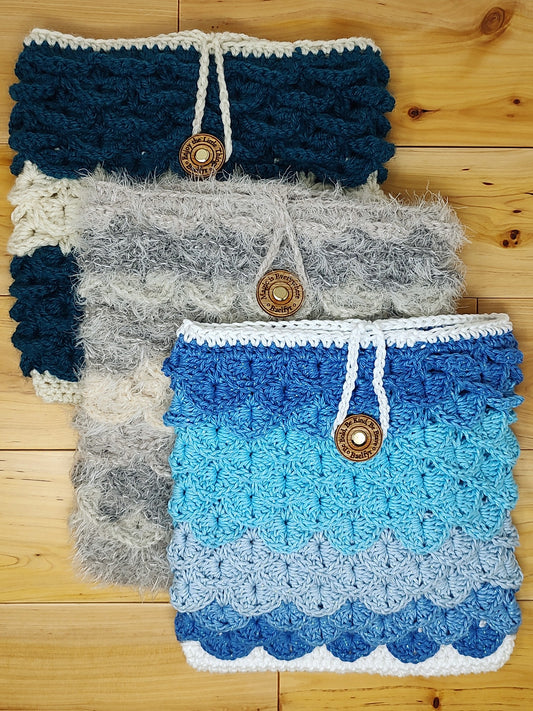 Crocodile Crochet Book Sleeve